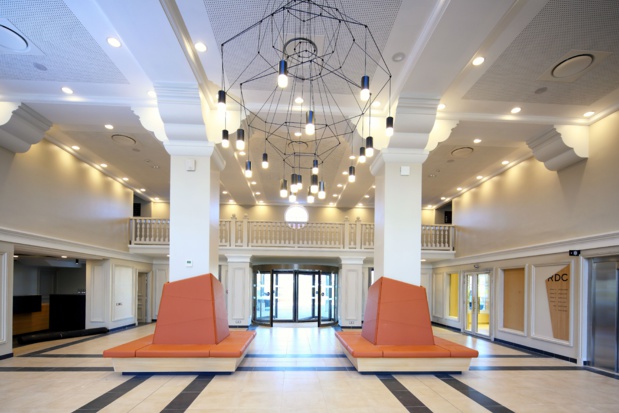 Hall de l'hôtel B&B à Disneyland® Paris - Photo : Yann Piriou Hall de l'hôtel B&B à Disneyland® Paris - Photo : Yann Piriou