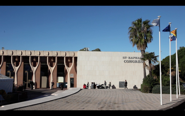 Le Palais des Congrès de Saint-Raphaël accueille pour la 7ème année le salon Voyage en Multimédia © Johanna Gutkind