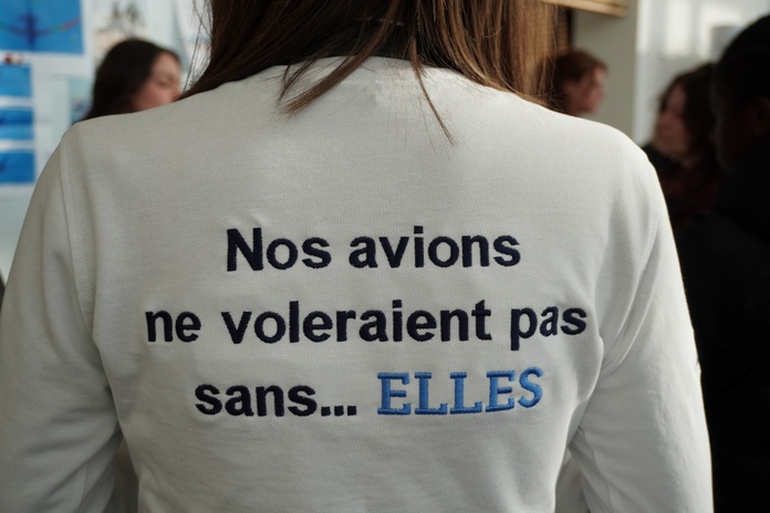 Cette année encore l'aérien veut attirer les femmes vers ses métiers. Photo : C.Hardin