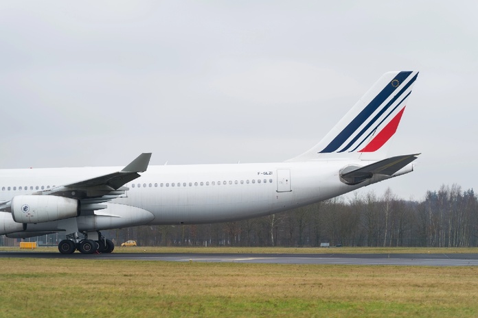 Frappes en Iran : Air France suspend tous ses vols vers Tel Aviv - Depositphotos.com  Auteur hansenn