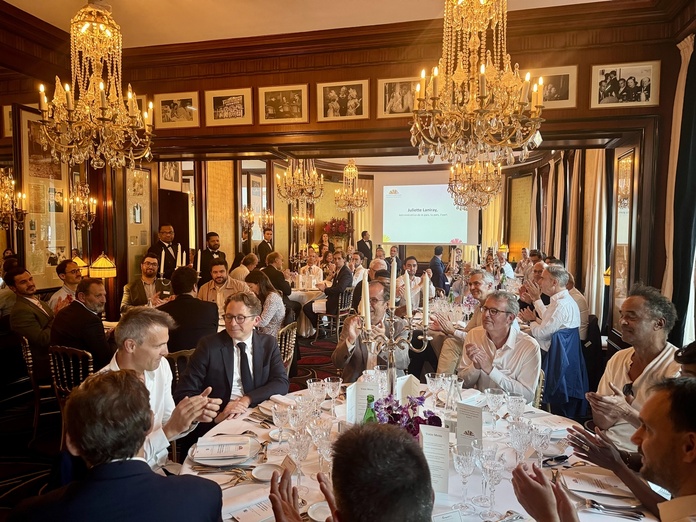 Fondation Je pars, tu pars, il part : plus vite, plus haut, plus fort ! Fondation Je pars, tu pars, il part : plus vite, plus haut, plus fort !