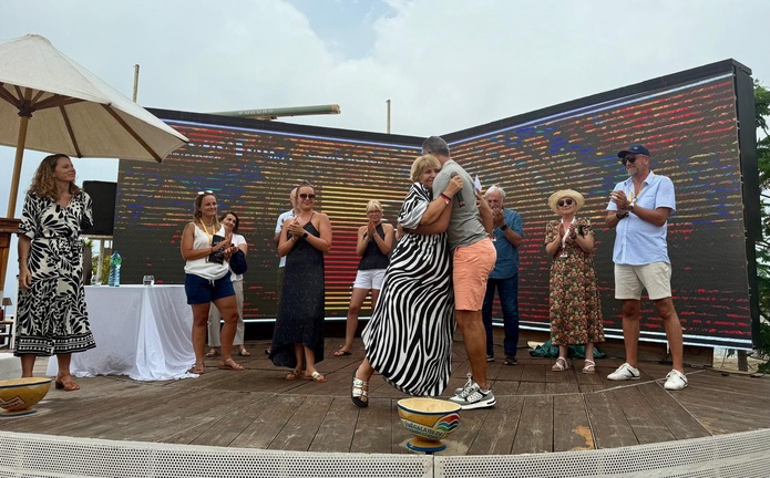 Adriana Minchella, Christophe Cuzin, son fils - @MF Adriana Minchella, Christophe Cuzin, son fils - @MF