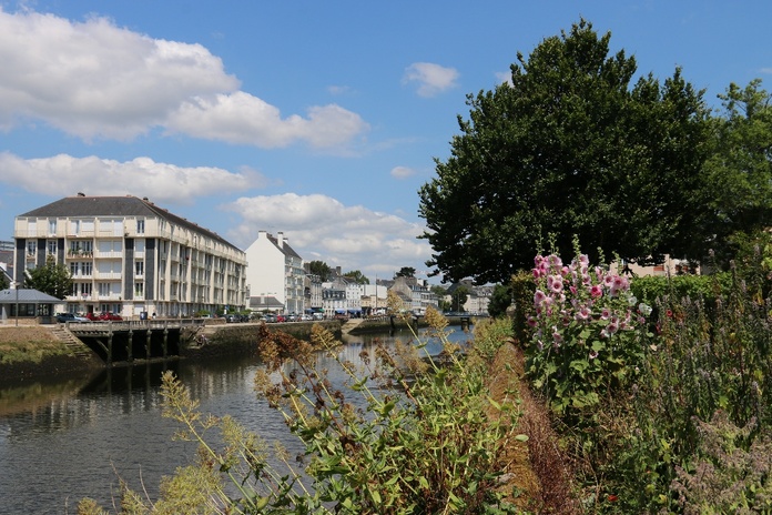 De la poterie à l’Art Déco : Quimper, une ville façonnée par l’Odet - JFR