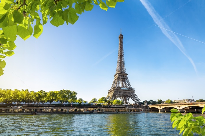 Tourisme à Paris : quelle tendance cet été ? - Photo : Depositphotos.com @Givaga