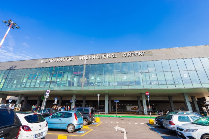 L'aéroport de Milan Bergame fermé après la mort d'une personne dans un réacteur d'avion - Depositphotos.com Auteur pajor.pawel L'aéroport de Milan Bergame fermé après la mort d'une personne dans un réacteur d'avion - Depositphotos.com Auteur pajor.pawel