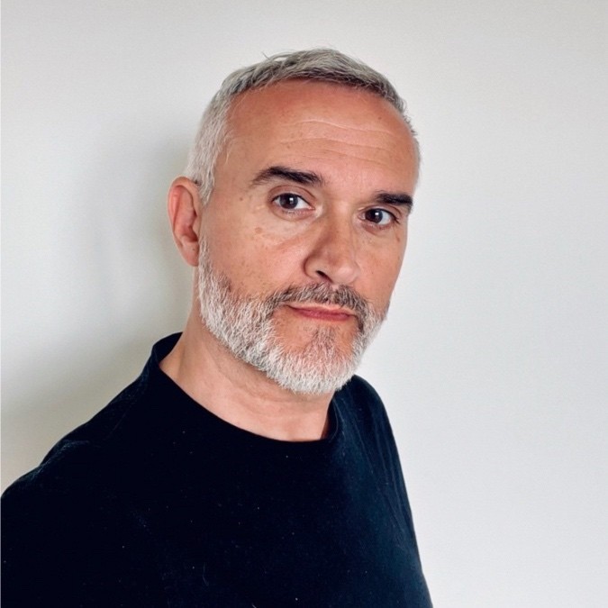 Olivier Manent, chef de projet e-commerce chez Amplitudes - Photo LinkedIn Olivier Manent, chef de projet e-commerce chez Amplitudes - Photo LinkedIn