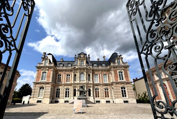 "Château Perrier", un très bel hôtel particulier de style éclectique, abrite désormais le musée d'Epernay (© PB)