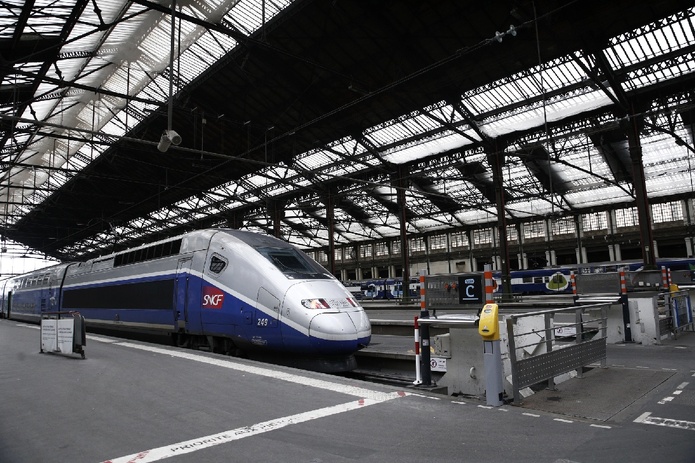 SNCF : Sud Rail veut "tout bloquer" le 10 septembre ! - Depositphotos.com Auteur Ale_Mi