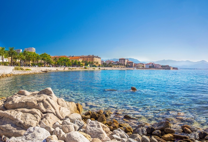 Ollandini Voyages édite une prébrochure 2026 - Depositphotos.com Auteur gevision Ollandini Voyages édite une prébrochure 2026 - Depositphotos.com Auteur gevision