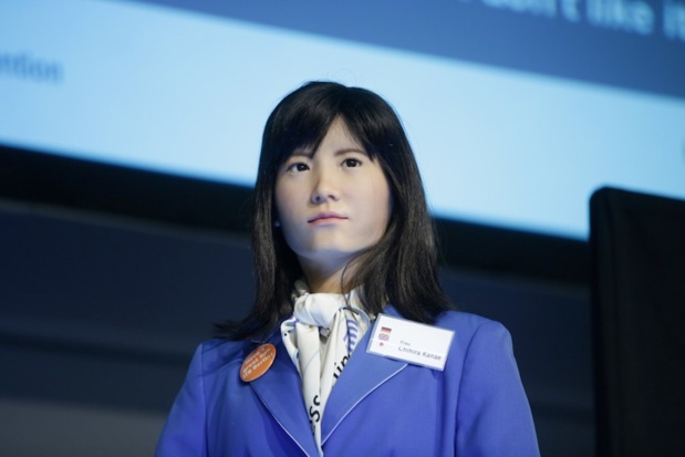 Chihira Kanae le robot humanoïde de Toshiba présenté au salon ITB de Berlin - DR ITB Berlin Chihira Kanae le robot humanoïde de Toshiba présenté au salon ITB de Berlin - DR ITB Berlin