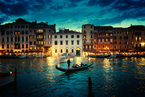 Le grand canal au coucher du soleil – Venise, Italie – © Iakov Kalinin – Fotolia.com Le grand canal au coucher du soleil – Venise, Italie – © Iakov Kalinin – Fotolia.com