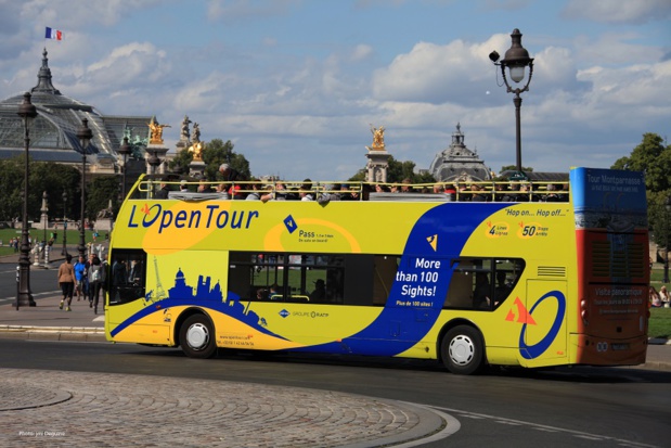 Logo et habillage de bus réalisés en mode participatif - DR : Open Tour Logo et habillage de bus réalisés en mode participatif - DR : Open Tour