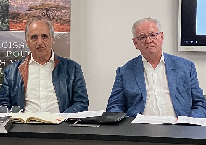 Jean-Pierre Mas, médiateur, et René-Marc Chikli, président. (c)T.Beaurepère