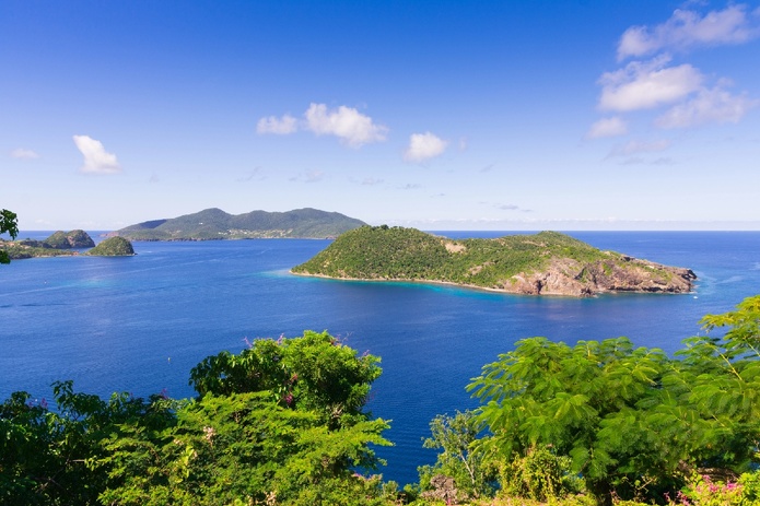 Antilles françaises : Guadeloupe et Martinique veulent impulser un nouvel élan - Depositphotos.com Auteur nicousnake