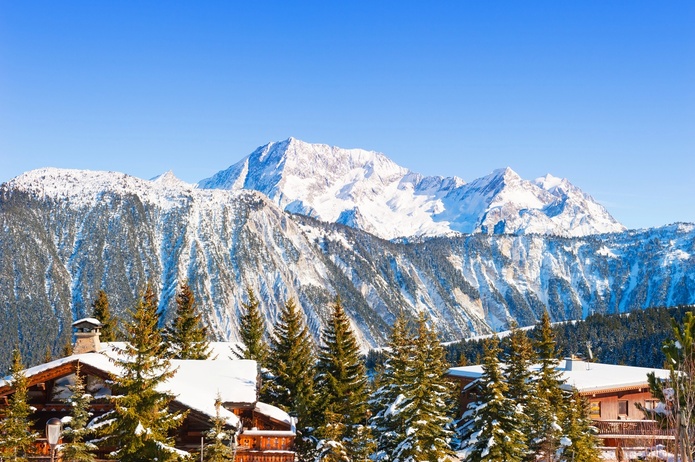 Courchevel, destination iconique de l'élégance alpine - DepositPhotos.com, Smallredgirl