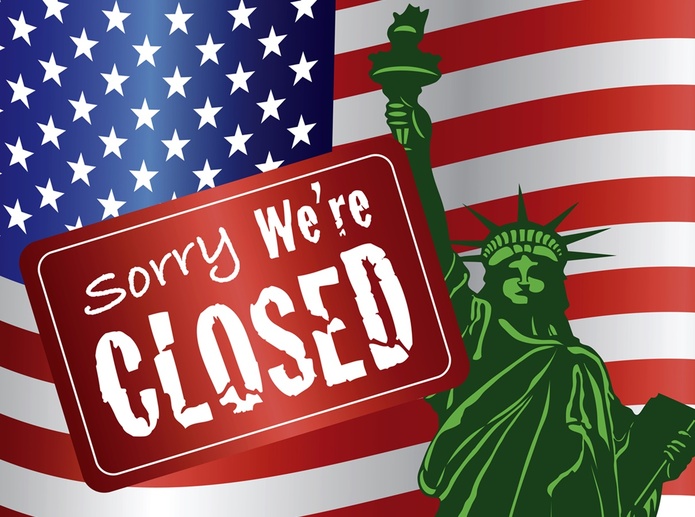 Le shutdown aux USA va provoquer l'arrêt de centaines de milliers de fonctionnaires et provoquer des impacts dans le secteur du voyage - Depositphotos @jpldesigns