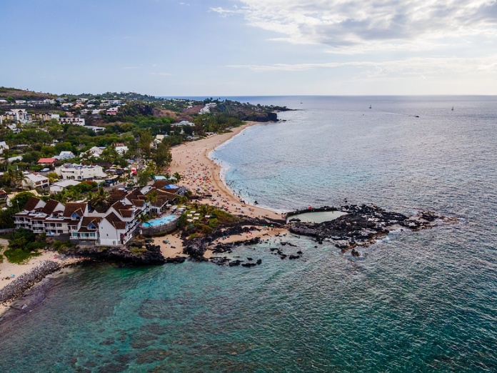 La Réunion : le Groupe Macé structure son pôle hôtelier avec le soutien de Bpifrance - Depositphotos.com Auteur chromoprisme La Réunion : le Groupe Macé structure son pôle hôtelier avec le soutien de Bpifrance - Depositphotos.com Auteur chromoprisme