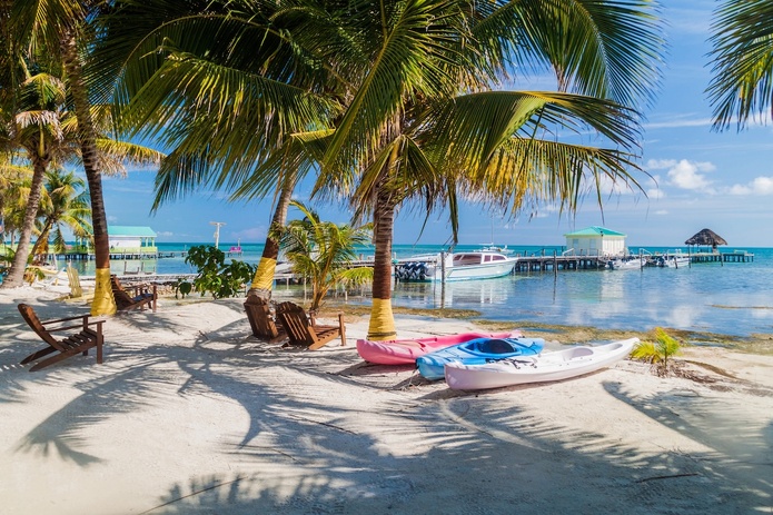 Air Canada rapproche le Belize des voyageurs français cet hiver - Depositphotos @mathes