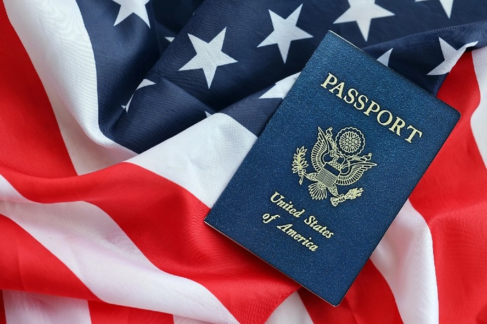 Les États-Unis éjectés du Top 10 mondial des passeports les puissants du monde - Depositphotos.com Auteur Mehaniq Les États-Unis éjectés du Top 10 mondial des passeports les puissants du monde - Depositphotos.com Auteur Mehaniq