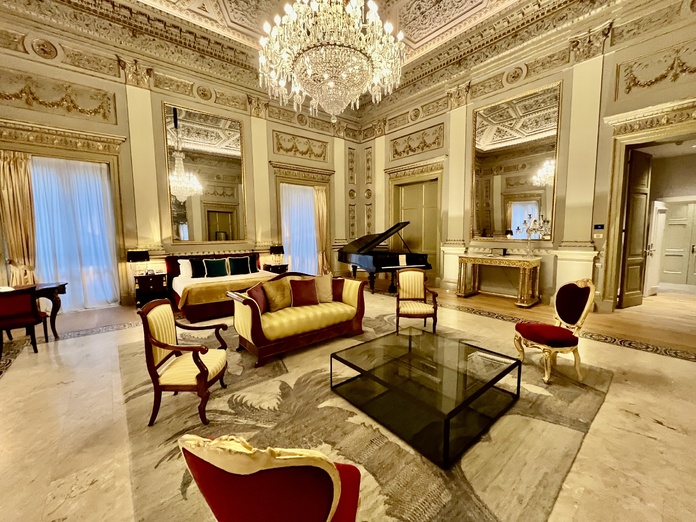 Le décor sophistiqué de la suite 124 qui fut celle de Wagner Photo PB Le décor sophistiqué de la suite 124 qui fut celle de Wagner Photo PB