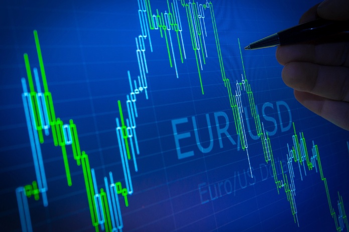 Taux de change : l'euro traverse une mauvaise passe - Depositphotos.com  Auteur Sodel_Vladyslav