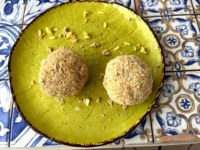 Les  "Arancine" sont la spécialité sicilienne par excellence © PB