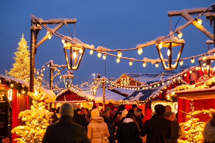 Montbéliard s’illumine pour sa 39ᵉ édition des Lumières de Noël - Depositphotos.com @Blastam