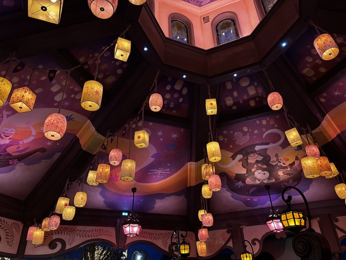 Raiponce Tangled Spin, une toute nouvelle attraction familiale inspirée du film - Photo : A. Brille Raiponce Tangled Spin, une toute nouvelle attraction familiale inspirée du film - Photo : A. Brille