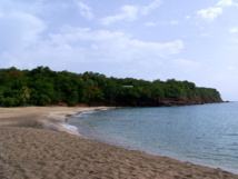 Plage de la Petite Anse à Ferry, Guadeloupe. © LPLT, Wikimedia Commons, cc by sa 3.0