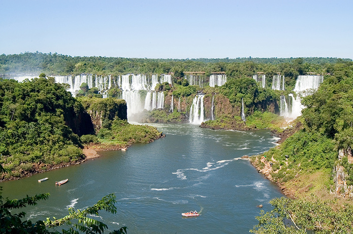 Chutes d'Iguaçu © Shutterstock Chutes d'Iguaçu © Shutterstock