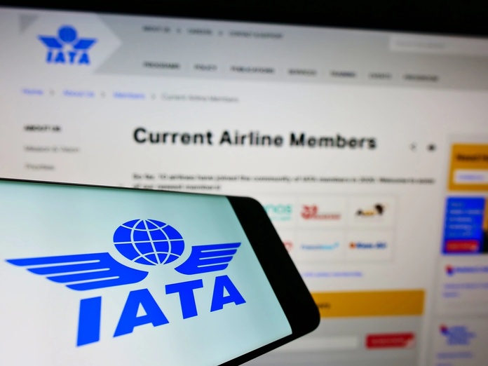 IATA a suspendu Air Antilles du BSP France - depositphotos