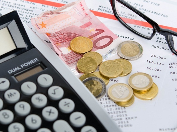 Seul le salaire minimum conventionnel garanti du Groupe A augmentera de 0,6 % pour s'aligner sur le SMIC en 2016 dans le tourisme - Photo : © Picture-Factory - Fotolia.com