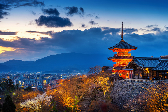 Kyoto au crépuscule - DepositPhotos.com, praewa