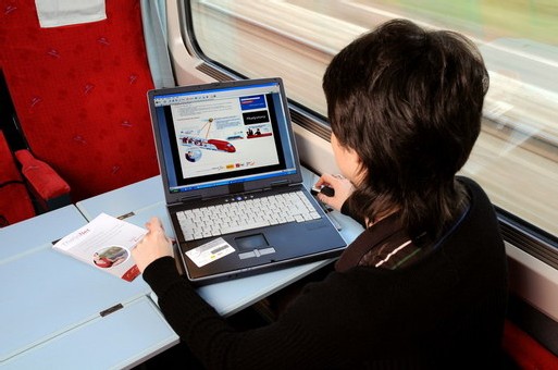 Internet : Thalys a lancé le Wi-Fi à bord de ses trains Internet : Thalys a lancé le Wi-Fi à bord de ses trains