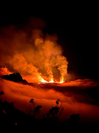 Éruption 2026 du Piton de la Fournaise © Connections Réunion – Louise HULIN Éruption 2026 du Piton de la Fournaise © Connections Réunion – Louise HULIN