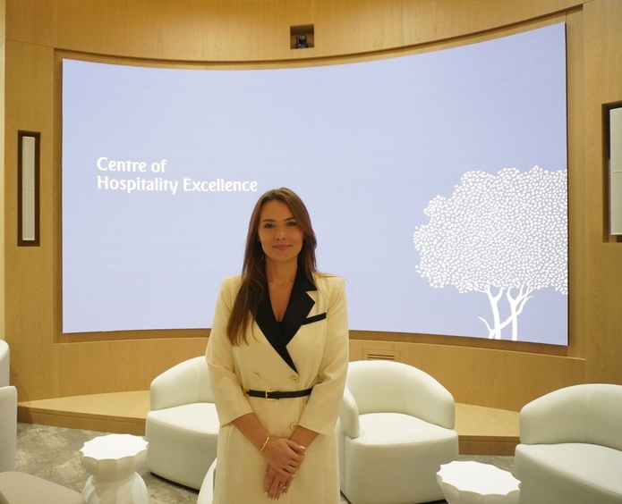 Ambre Greneau dans les locaux d'Emirates à Dubaï - Photo : C.Hardin Ambre Greneau dans les locaux d'Emirates à Dubaï - Photo : C.Hardin
