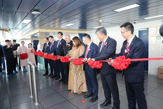 La délégation de GNV était conduite par Franco Fabrizio, General Counsel – Head of Legal Claims & Insurance Department, aux côtés de la marraine du navire, Gina Giusto, Head of Retail chez GNV @GNV