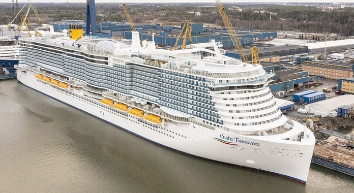 Le Costa Toscana fait partie des navires qui assure des mini-croisières en Méditerranée @Costa Le Costa Toscana fait partie des navires qui assure des mini-croisières en Méditerranée @Costa