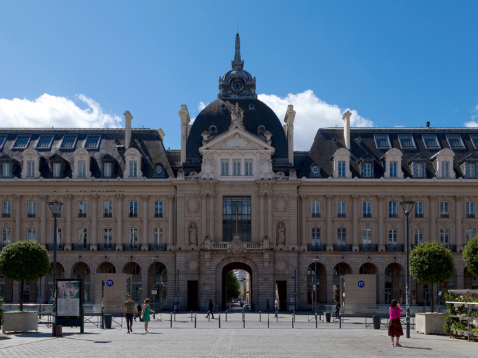 Nouveau complexe en 2030 dans le Palais du Commerce à Rennes      ©Deposititphotos.com/BreizhAtao
