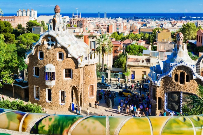 L’Espagne revoit sa stratégie touristique et cherche à rééquilibrer le flux de visiteurs. @depositphotos/valphoto