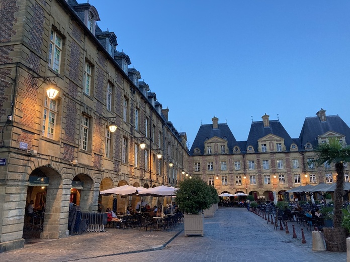 Charleville-Mézières : une cité ducale et duale au cœur des Ardennes - Photo JFR Charleville-Mézières : une cité ducale et duale au cœur des Ardennes - Photo JFR