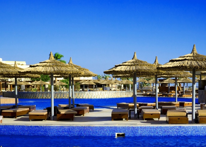 Entre premium all inclusive, clubs intégrés en resort, concepts expérientiels, clubs festifs ou produits accessibles, le club de vacances n’est plus un modèle unique mais une galaxie d’offres - DepositPhotos.com, Pakhnyushchyy