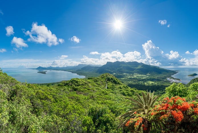 Corsair lance un vol vers l’île Maurice depuis Toulouse via la Réunion dès le 15 juin 2026 - DepositPhotos.com, Balate Dorin