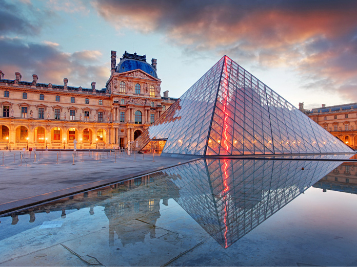 Christophe Leribault devra piloter le projet « Louvre Nouvelle Renaissance », un chantier de modernisation estimé à plus d'un milliard d'euros -  DepositPhotos.com, TTstudio