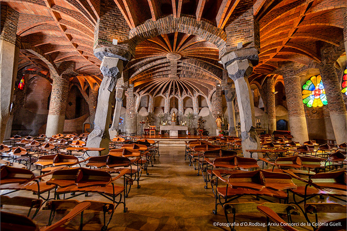Colònia Güell © Fotografia d'O.Rodbag. Arxiu Consorci de la Colònia Güell Colònia Güell © Fotografia d'O.Rodbag. Arxiu Consorci de la Colònia Güell