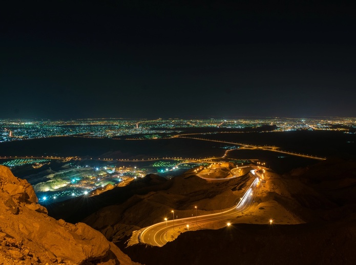 L’agence Colombus Voyages a exfiltré un groupe de 10 Français de Dubaï - Depositphotos @MalcStock