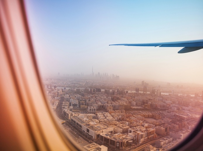 Les opérateurs font face à l'absence totale de visibilité - Depositphotos Les opérateurs font face à l'absence totale de visibilité - Depositphotos