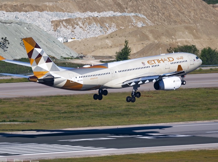 Guerre dans le Golfe : des vols Abou Dabi-Paris de nouveau ouverts à la vente