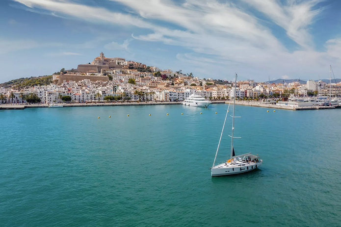 © Explora Journeys © Explora Journeys