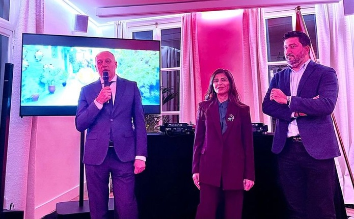 Lors de la soirée, de g. à d., Amine El Farissi (RAM), Samira Sitail, ambassadrice du Maroc en France, Jihad Jihad Chakib, directeur pour la France de l'ONTM - Photo : PB